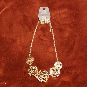 Paparazzi Jewelry Set